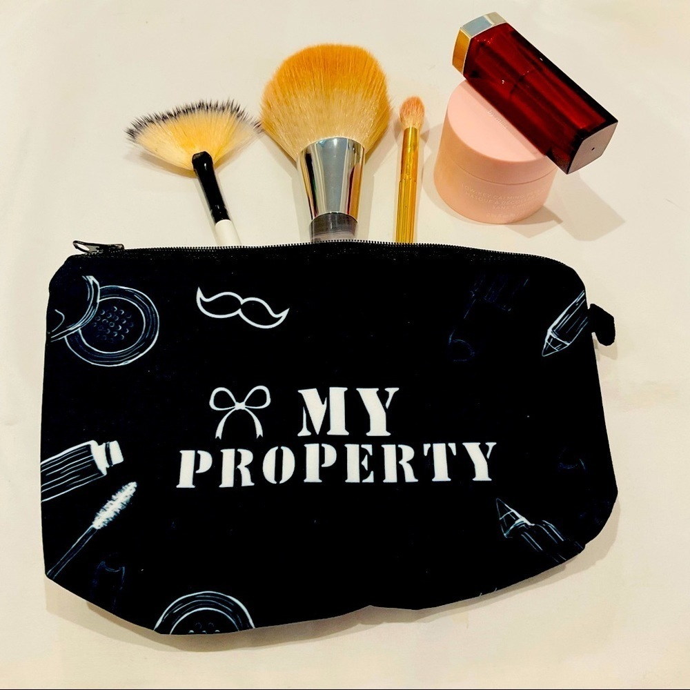 Black & White Polyester Cosmetic Bag / Make-Up Case